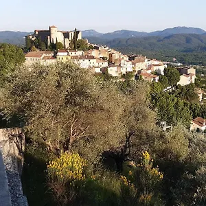 Au Cœur Du Village De Callian (Var)